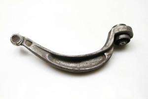 Bras de suspension avant - 8K0407696C