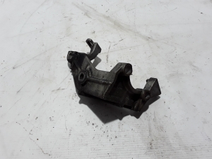 RENAULT Scenic (1996–2003) Kraftstoffpumpenhalter 7700115681 - 3