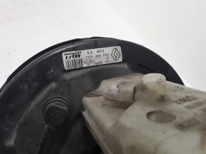RENAULT Megane II (2002–2009) Brake booster 7701055023 - 5