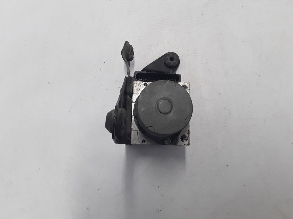 RENAULT Megane 2 generation (2002-2012) ABS Pump 8200038695 22299161