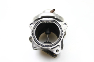  EGR valve 