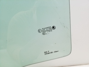 Skoda Superb (2008–2015) Rear side door glass - 4
