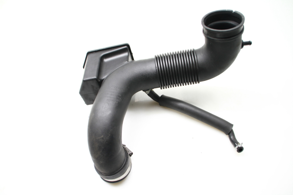 Kia Sportage (2016–2021) Pipe 28130D3400
