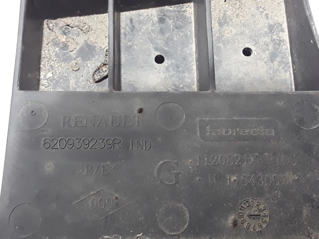 RENAULT Zoe 1 generation (2012-2023) Front Left Bumper Bracket 620939239R 22444112