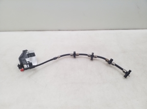 Fuel return line - 928301101