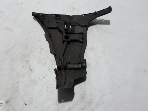 VOLVO V70 II (2000–2007) Front bumper bracket 08693181 - 2