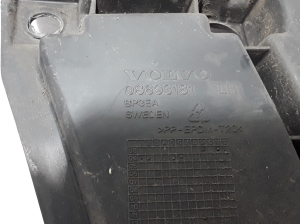 VOLVO V70 II (2000–2007) Front bumper bracket 08693181 - 3