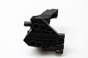 Volkswagen Golf VII (2012–2026) Ölfiltergehäuse 03N115389B - 3