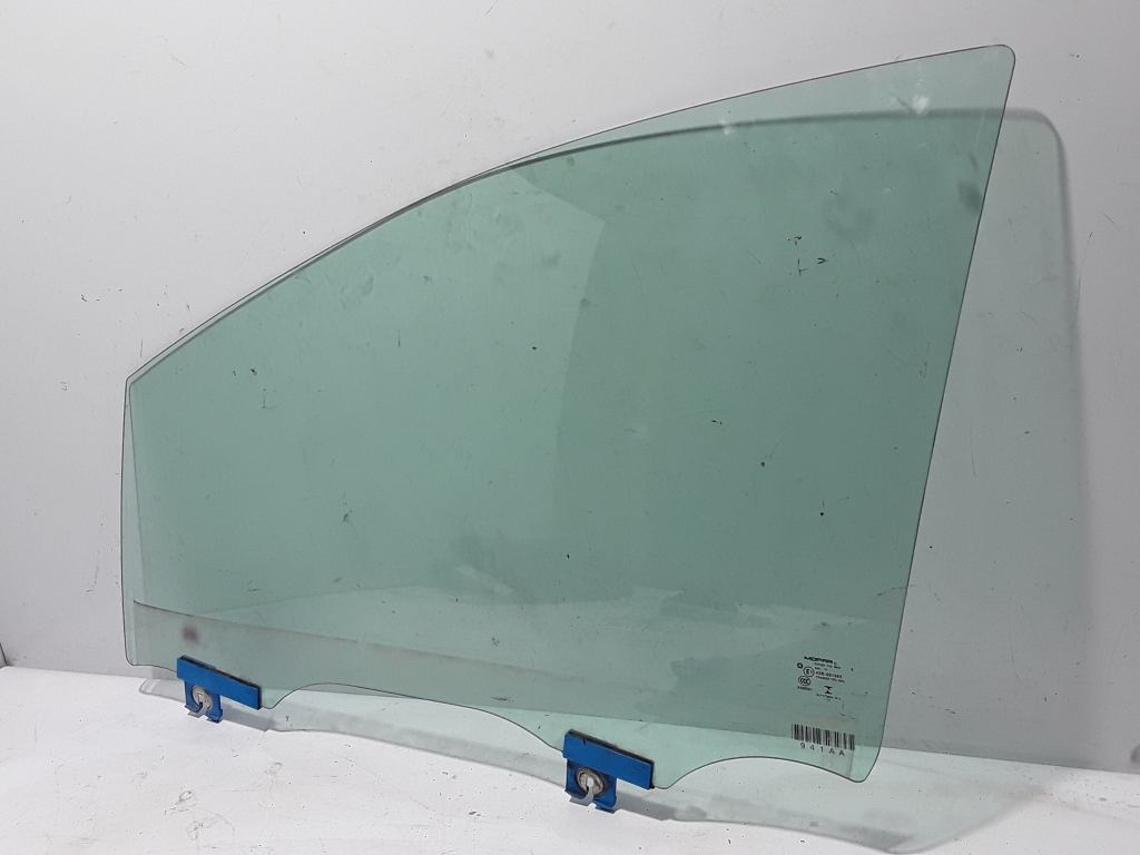 CHRYSLER Pacifica 2 generation (RU) (2016-2023) Front Left Door Glass 68231941AA 22444955