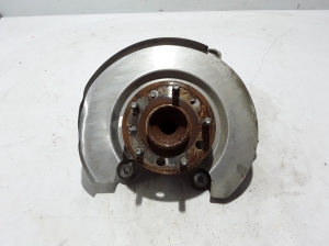  Rear hub 