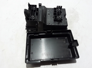  Fuse block holder under the hood 