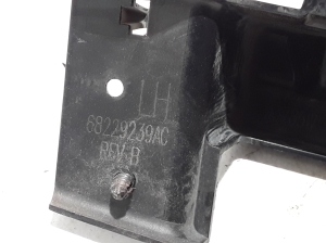 Chrysler Pacifica (2016–2026) Rear bumper bracket 68229239AD - 3