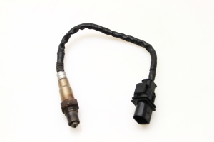 Oxygen sensor (lambda) - 393502A400