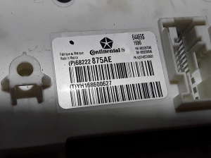 Chrysler Pacifica (2016–2026) UCH-Steuergerät 68222875AE - 2