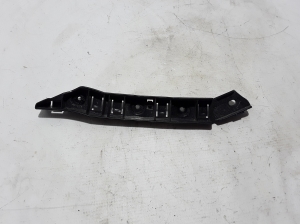  Front bumper bracket 