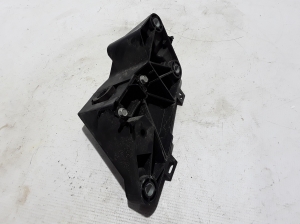  Cooling radiator bracket 