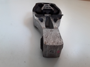 Peugeot 508 (2018–2026) Engine mount 9811786680 - 3