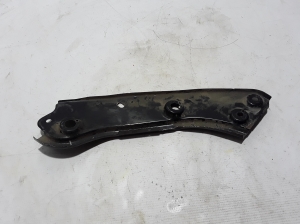 Volkswagen Caddy III (2004–2015) Esitule kinnitus 1T0805932 - 3