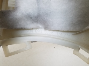 Mercedes Benz GLK-Class 204 (2008–2015) Tagumise toe sisekujundus A2046901026 - 2