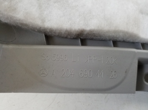 Mercedes Benz GLK-Class 204 (2008–2015) Tagumise toe sisekujundus A2046901126 - 3