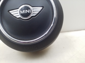 Mini Cooper F55 / F56 (2013–2026) Steering wheel airbag - 2
