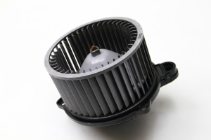 Hyundai i30 (2011–2017) Heizungsgebläsemotor F00S330054