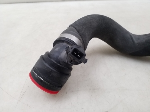 BMW 5 SERIES F10 (2010–2017) Jahutusradiaatori voolik 7575427 - 3