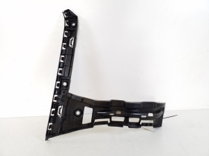  Rear bumper bracket 