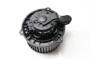 Hyundai i30 (2011–2017) Heizungsgebläsemotor F00S330054 - 5