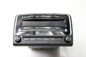 Radio / CD-Player / DVD-Player / Navigation - 3T0035161