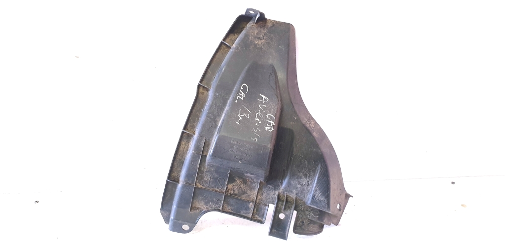 Used TOYOTA Avensis Rear part of the rear wing 52591-05030