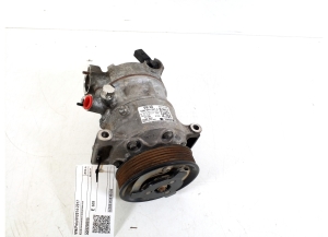 Volkswagen Polo V (2009–2017) A/C compressor 5Q0820803G - 6