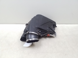BMW 5 SERIES F10 (2010–2017) Luftfiltergehäuse 7577466 - 4