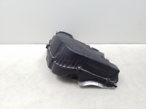 BMW 5 SERIES F10 (2010–2017) Luftfiltergehäuse 7577467 - 3