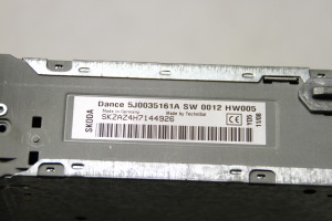 Skoda Fabia MK 2 (2007–2014) Radio (head unit) 5J0035161A - 3