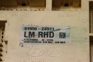 Hyundai ix35 (2009–2015) Drošinātāju kaste salonā 919502S511 - 3