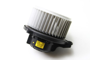 Hyundai i40 (2011–2026) Heizungsgebläsemotor B308830520 - 3