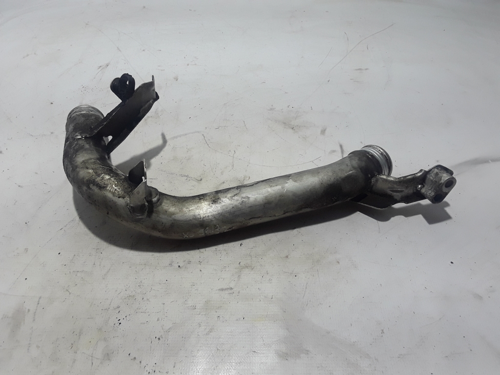 Used VOLVO XC90 Intercooler hose 31370288