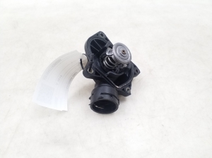 BMW 5 SERIES E61 (2004–2010) Thermostat 7785053 - 2