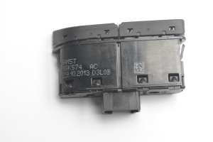Ford Focus (2004–2011) Schalter für Windschutzscheibenheizung AM5T18K574 - 3