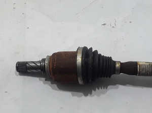 RENAULT Scenic (2016–2026) Front drive shaft and its parts 391018515R - 2