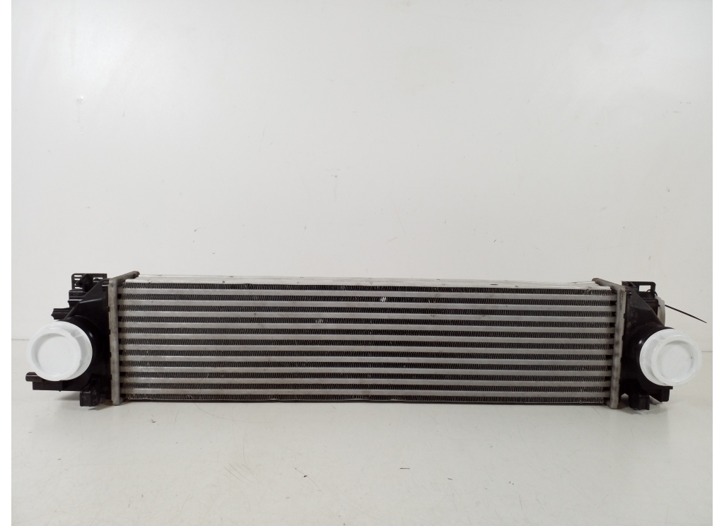 Used VOLVO XC40 Intercooler radiator 31686408