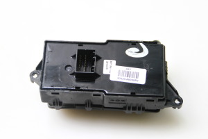 Hyundai i30 (2011–2017) Headlight leveling switch 39Y1A91100 - 3