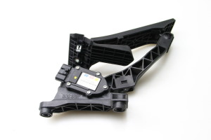 Hyundai i40 (2011–2026) Akseleratora pedālis 327263Z900 - 2