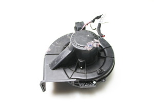  Cabin shoulder motor 