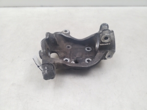 BMW 5 SERIES E61 (2004–2010) Front hub stump without bearing 6760953 - 5