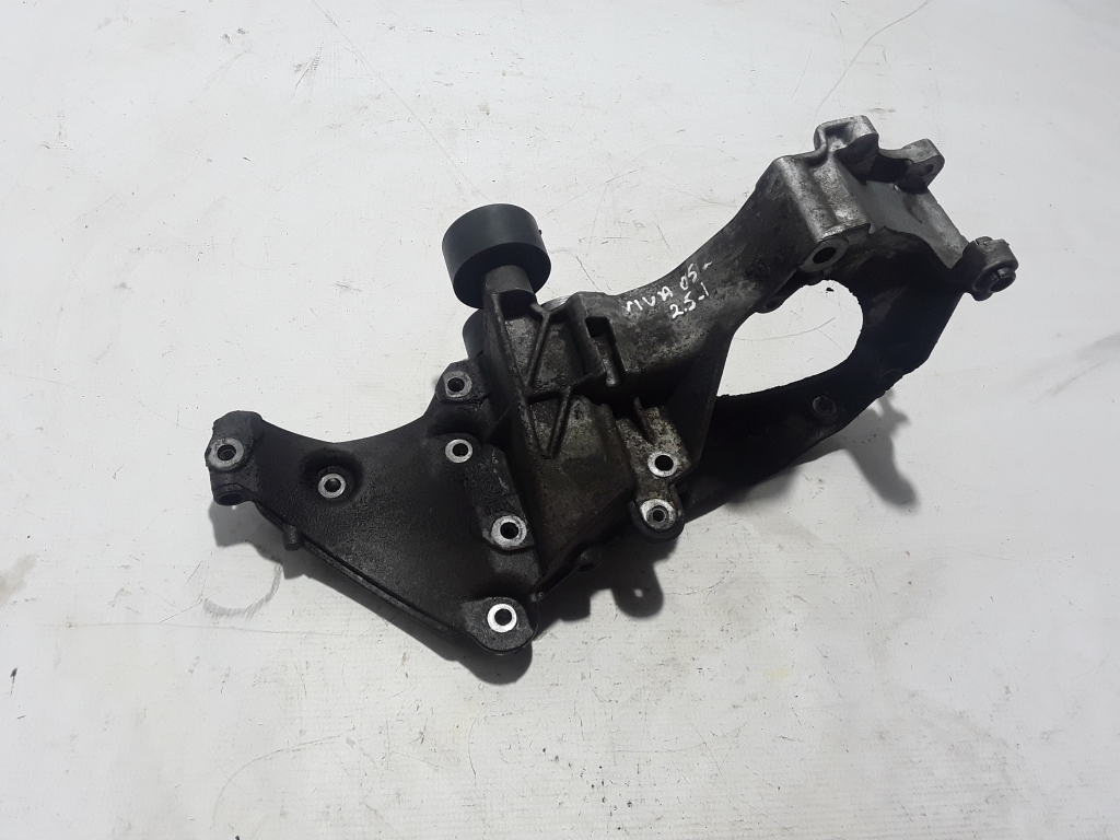 OPEL Vivaro A (2002-2006) Alternator bracket 8200016644 22445060