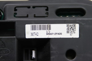 Hyundai ix35 (2009–2015) Instrument cluster 940072Y350 - 4
