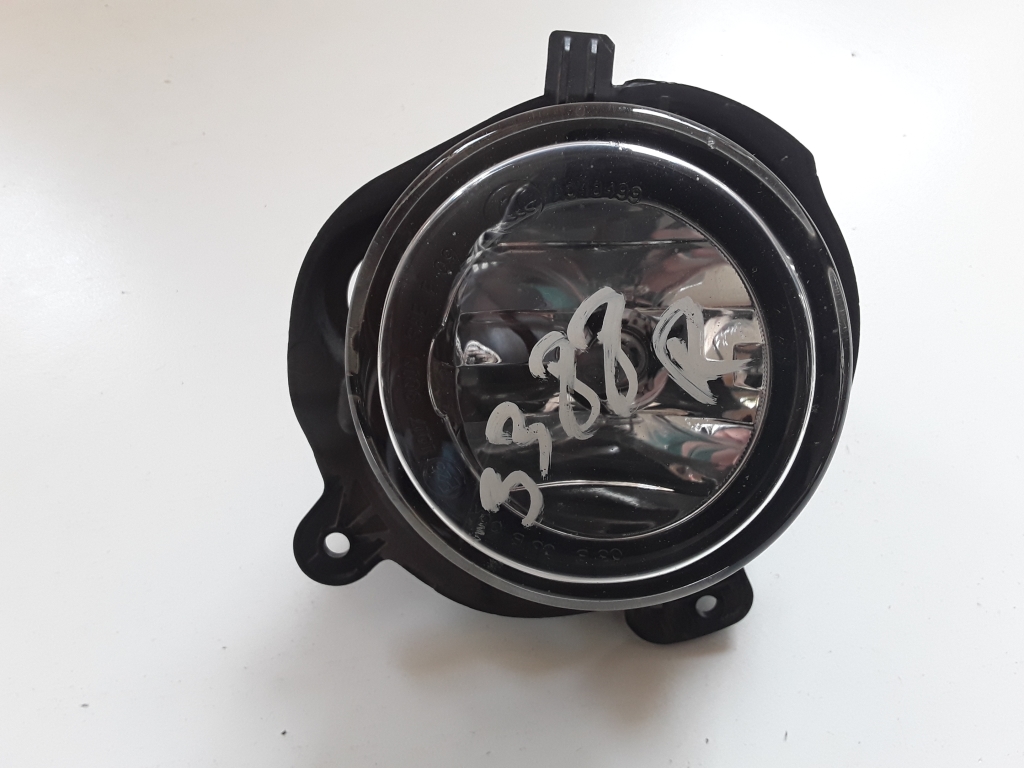 Used BMW X2 Front bumper fog lamp 7238788