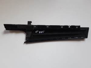Rear side door molding - 7446695